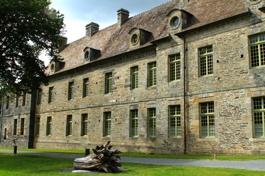 Abbaye Notre-Dame de Bon-Repos