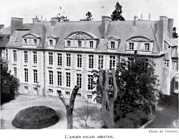 Rennes : palais abbatial de Saint-Melaine, anne 1928
