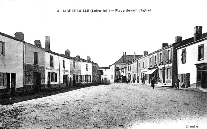 Ville d'Aigrefeuille-sur-Maine (Bretagne).