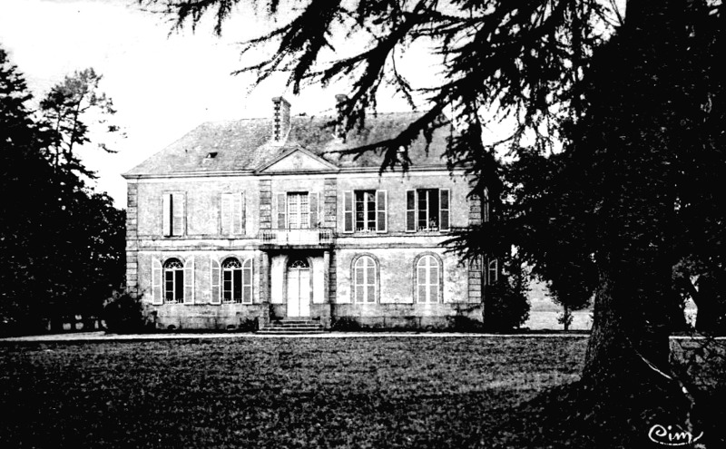 Chteau du Plessis-Rivault  Allaire (Bretagne).
