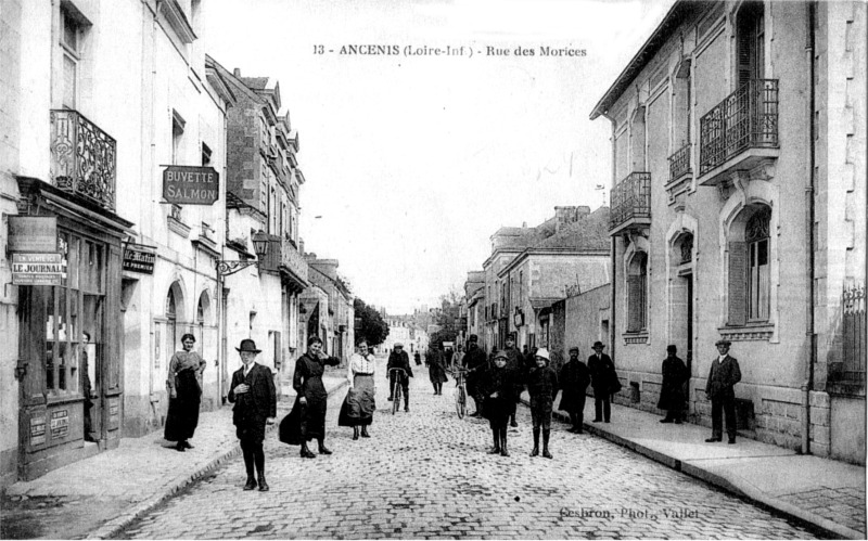 Ville d'Ancenis (anciennement en Bretagne).