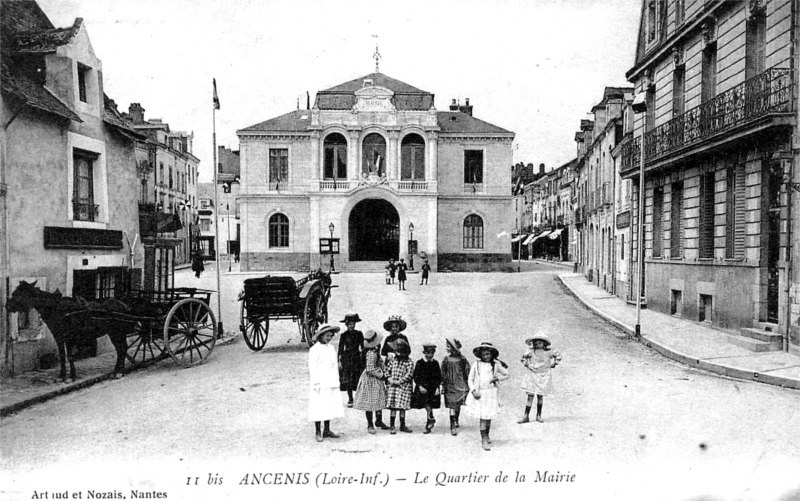 Mairie d'Ancenis (anciennement en Bretagne).