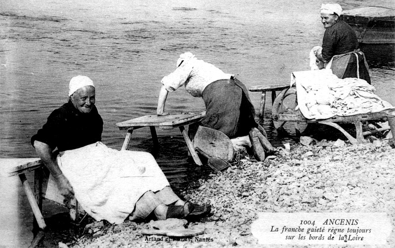 Ville d'Ancenis (anciennement en Bretagne).