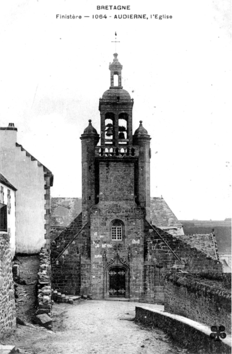 Eglise d'Audierne (Bretagne).