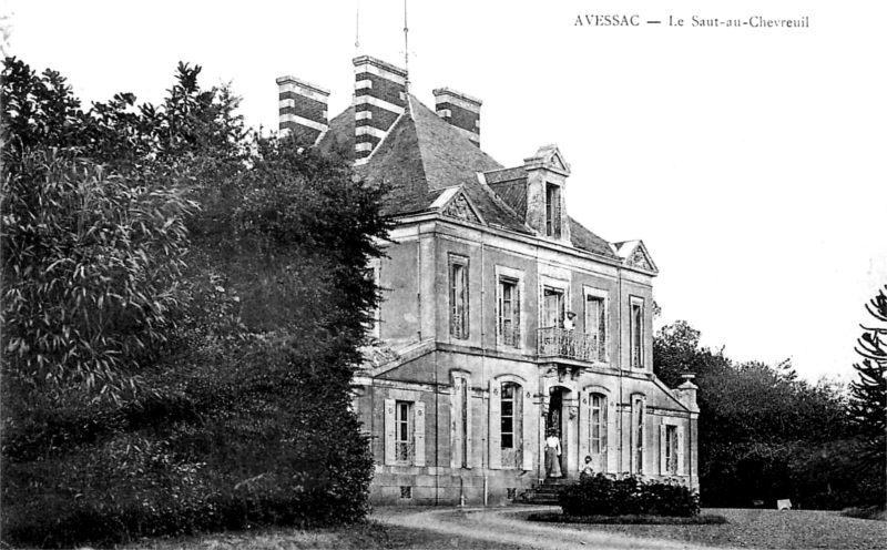 Château du Saut-au-Chevreuil à Avessac (Bretagne).