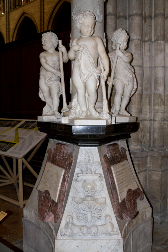Basilique de Saint-Denis : monument de coeur de Franois II.