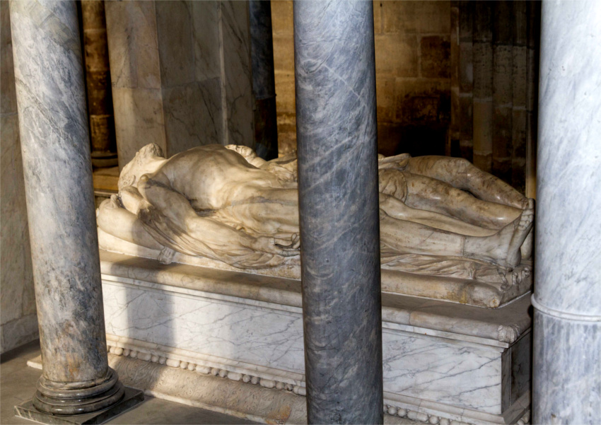 Basilique de Saint-Denis : tombeau de Henri II et Catherine de Mdicis.