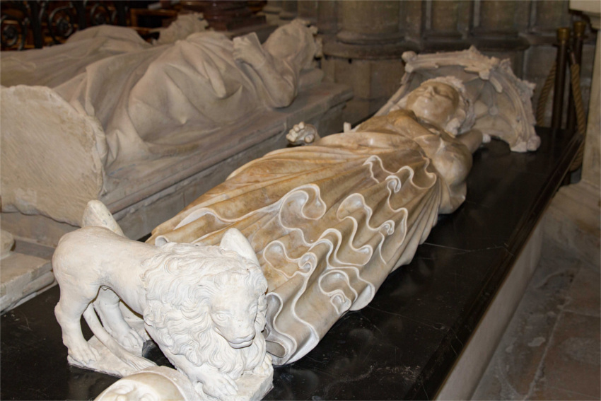 Basilique de Saint-Denis : monument de Louis X le Hutin.