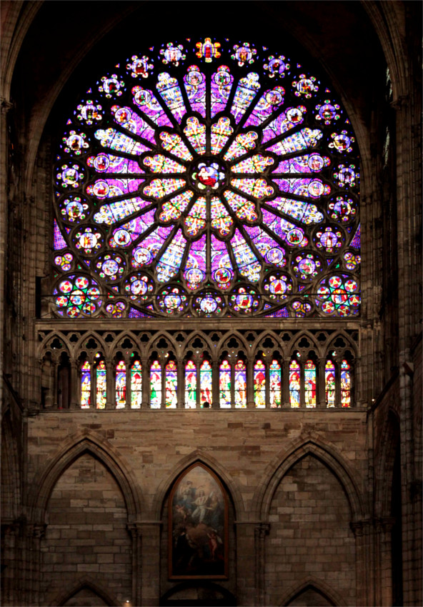 Vitrail de la basilique de Saint-Denis (prs de Paris).