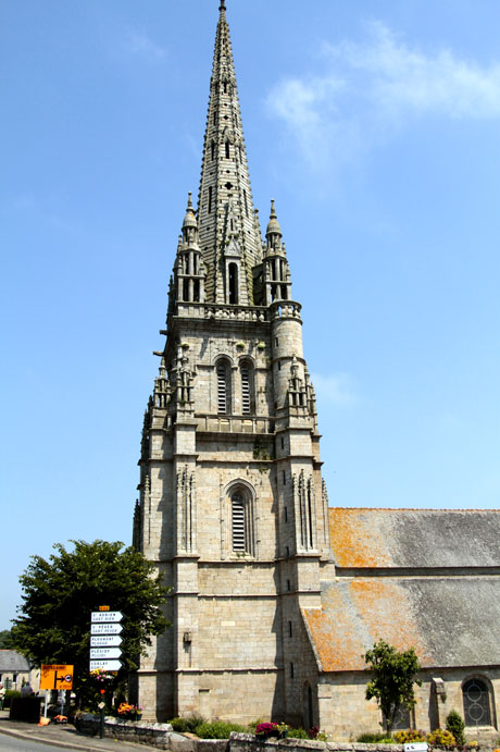 L'glise Saint-Briac de Bourbriac (Bretagne)