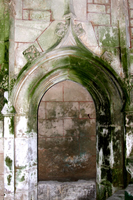 Crypte de l'glise Saint-Briac de Bourbriac (Bretagne)