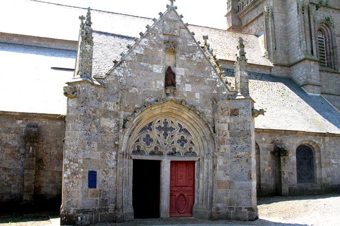 L'glise Saint-Briac de Bourbriac (Bretagne)