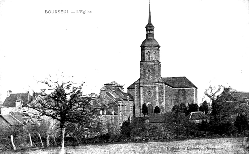 Eglise de Bourseul (Bretagne).