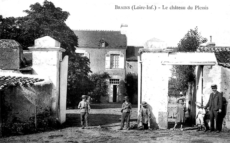 Chteau du Plessis  Brains (Bretagne).