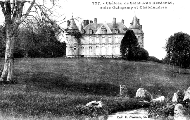 Ville de Bringolo (Bretagne) : chteau de la Grandville (ou Grand-Ville).