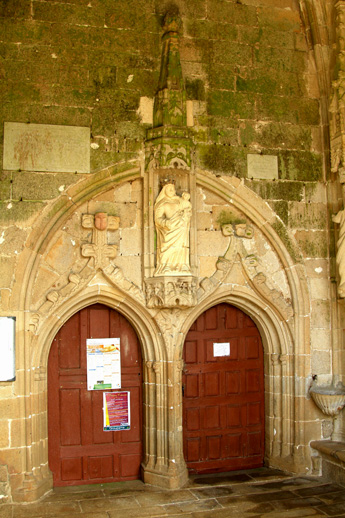 Eglise Notre-Dame de Bulat-Pestivien (Bretagne)