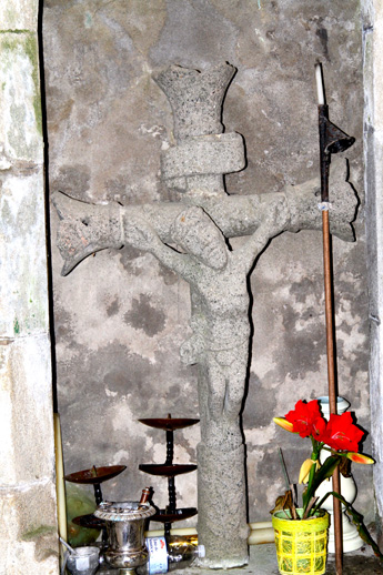 Statue de l'glise Notre-Dame de Bulat-Pestivien (Bretagne)