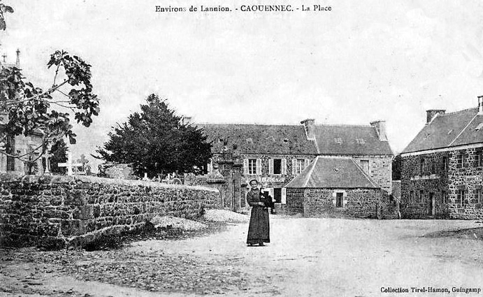 Bourg de Caouënnec (Bretagne)