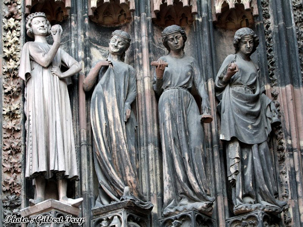 Cathdrale de Strasbourg : portail occidental Sud (droite)