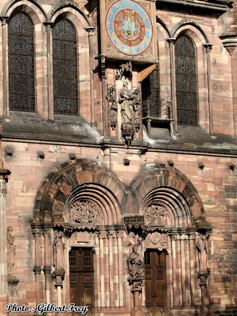 Cathédrale de Strasbourg : façade Sud du transept (vers 1220-1235)