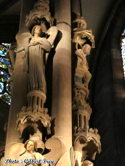 Cathédrale de Strasbourg : la colonne des Anges