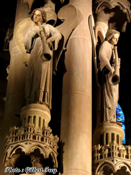 Cathdrale de Strasbourg : la colonne des Anges