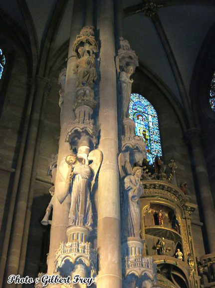 Cathdrale de Strasbourg : la colonne des Anges