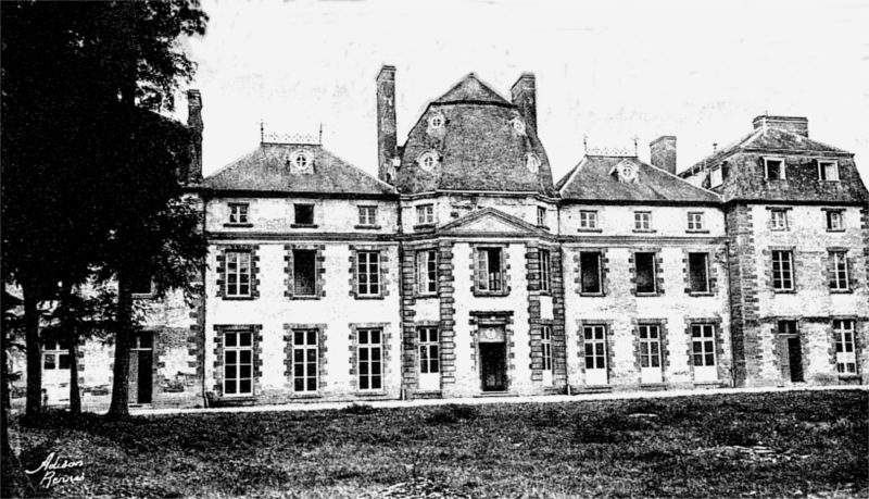 Chteau de Cuc  Chantepie (Bretagne).