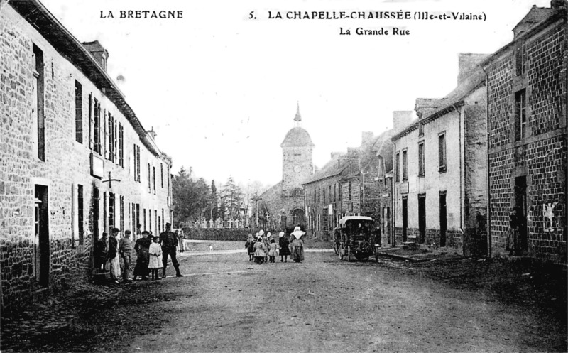 Ville de la Chapelle-Chausse (Bretagne).