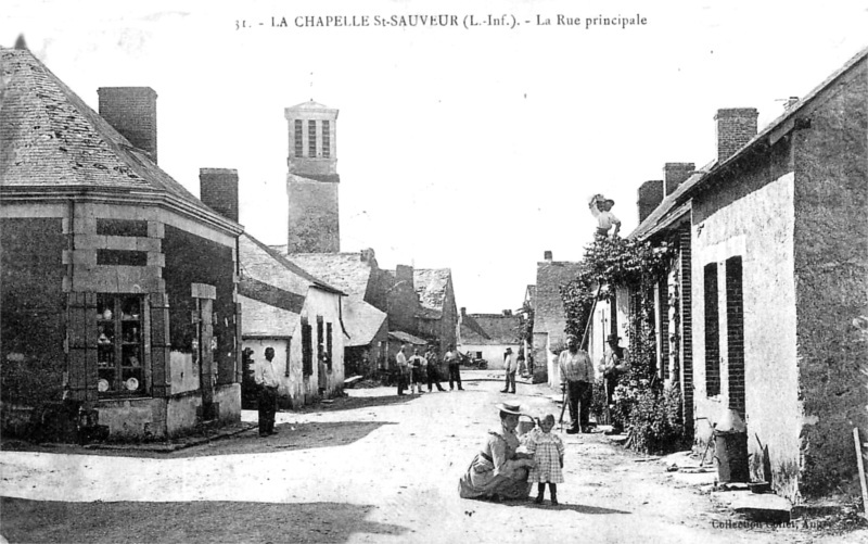 Ville de Chapelle-Saint-Sauveur (anciennement en Bretagne).