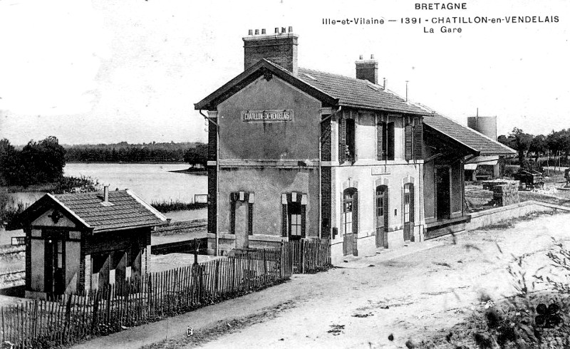 Gare de Chtillon-en-Vendelais (Bretagne).