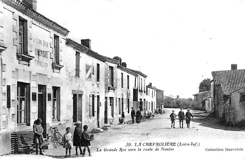 Ville de La Chevrolire (Bretagne).