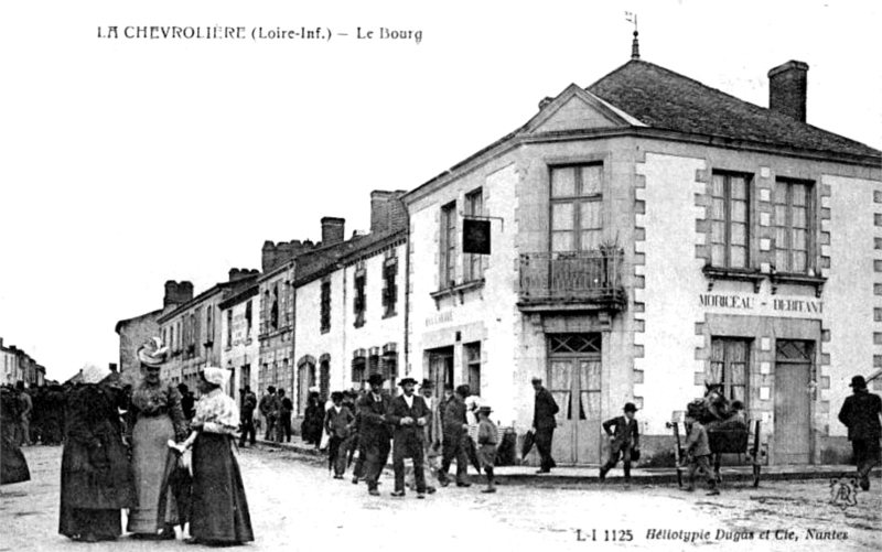 Ville de La Chevrolire (Bretagne).