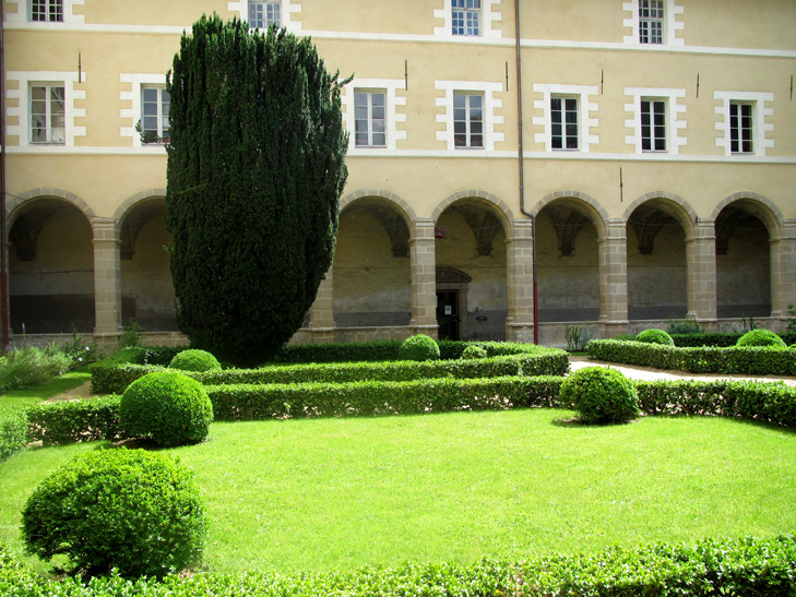 Abbaye de Redon : Clotre Richelieu