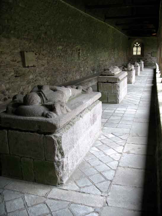 clotre de la cathdrale de Trguier (Bretagne)