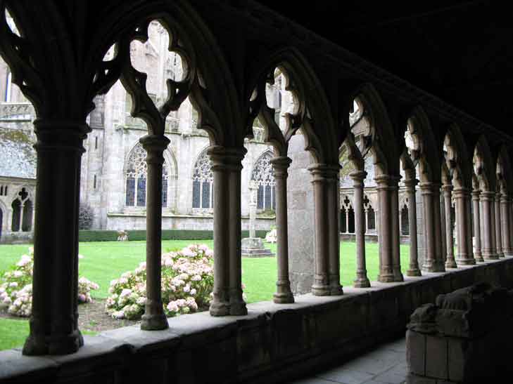 clotre de la cathdrale de Trguier (Bretagne)