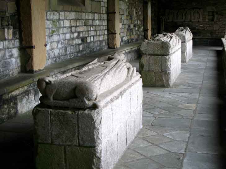 clotre de la cathdrale de Trguier (Bretagne)