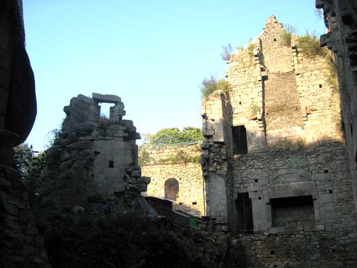 chteau de Coatfrec ou Cotfrec en Ploubezre