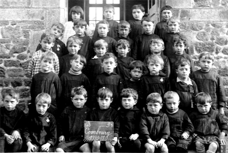 Ecole de Combourg (Bretagne).