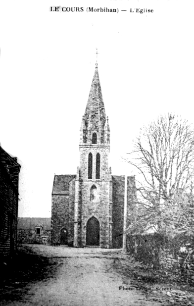 Eglise de Le Cours (Bretagne).