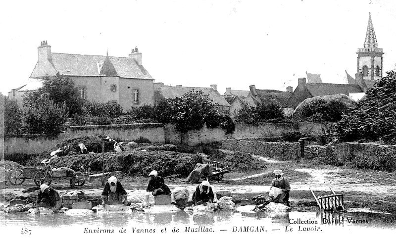 Lavoir de Damgan (Bretagne).