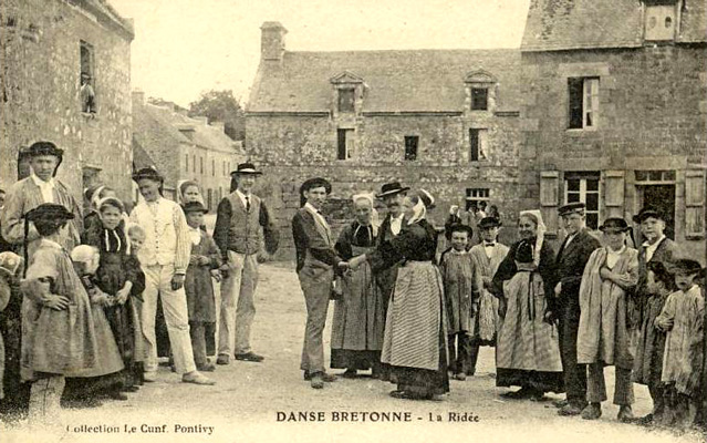 Bretagne : danse bretonne