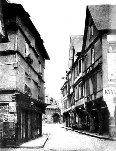 Dinan (Bretagne) : rue de Dinan.