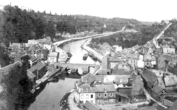 Vue gnrale de Dinan (Bretagne).