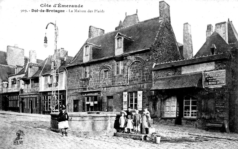 Ville de Dol-de-Bretagne (Bretagne).