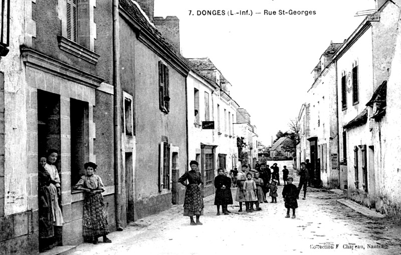 Ville de Donges (anciennement en Bretagne).