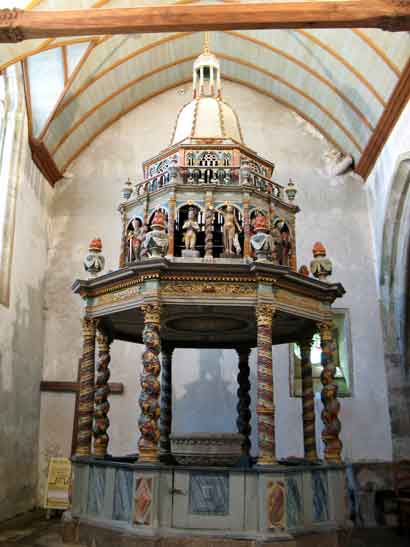 enclos paroissial de Lampaul-Guimiliau