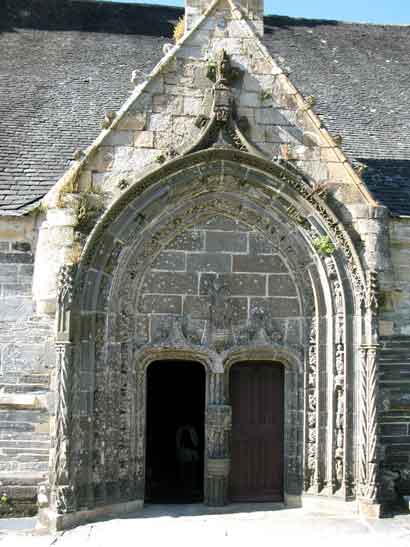 enclos paroissial de la Roche-Maurice