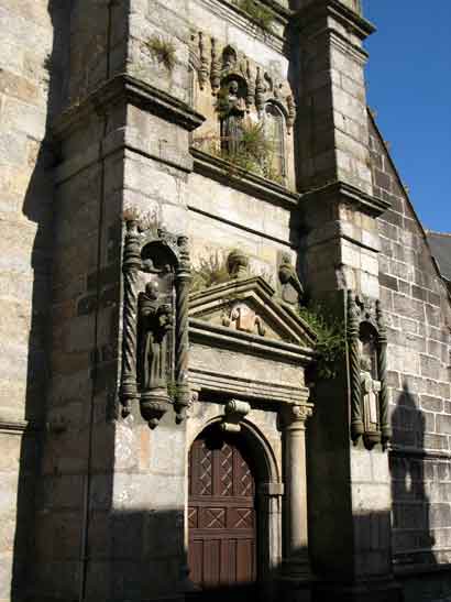 enclos paroissial de la Roche-Maurice