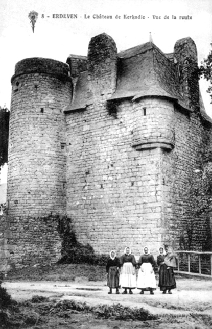 Château d'Erdeven (Bretagne).